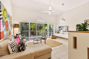 Melaleuca Hideaway - Beach Pool free parking